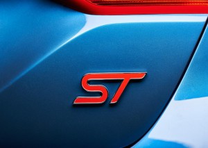 FORD_2017_Fiesta_ST_13-LOW