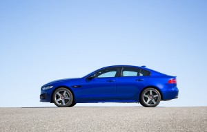 Jaguar XE_MJ18 (4)