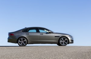 Jaguar XF_MJ18 (4)