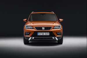 SEAT-ATECA-02 small