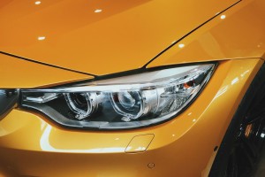 headlight-916403_1280